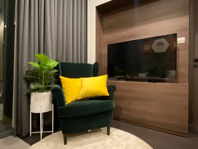Laviq Sukhumvit 57