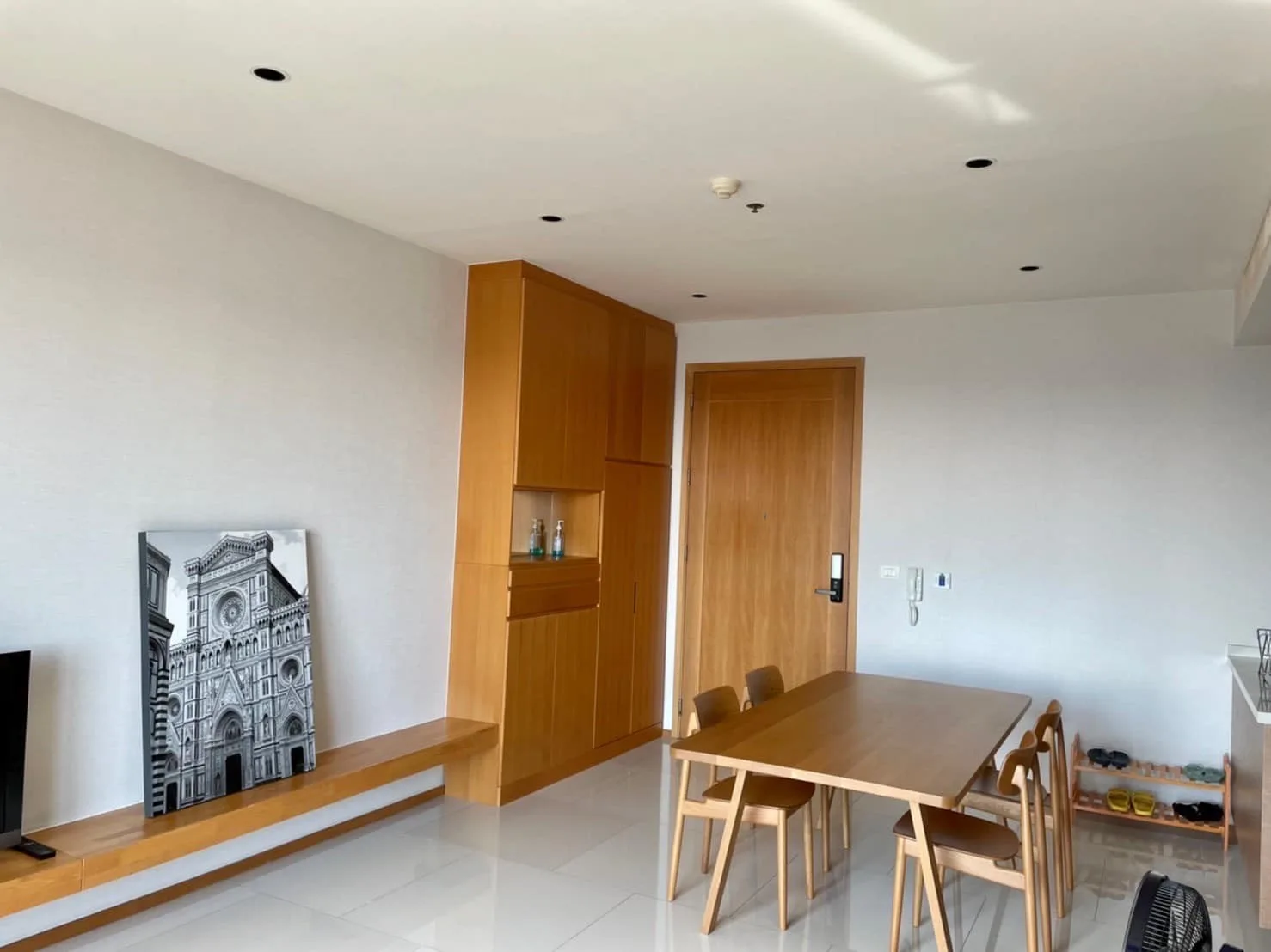 The Emporio Place — photo 3