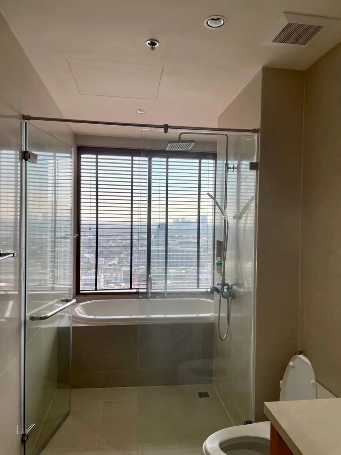 The Emporio Place — photo 8