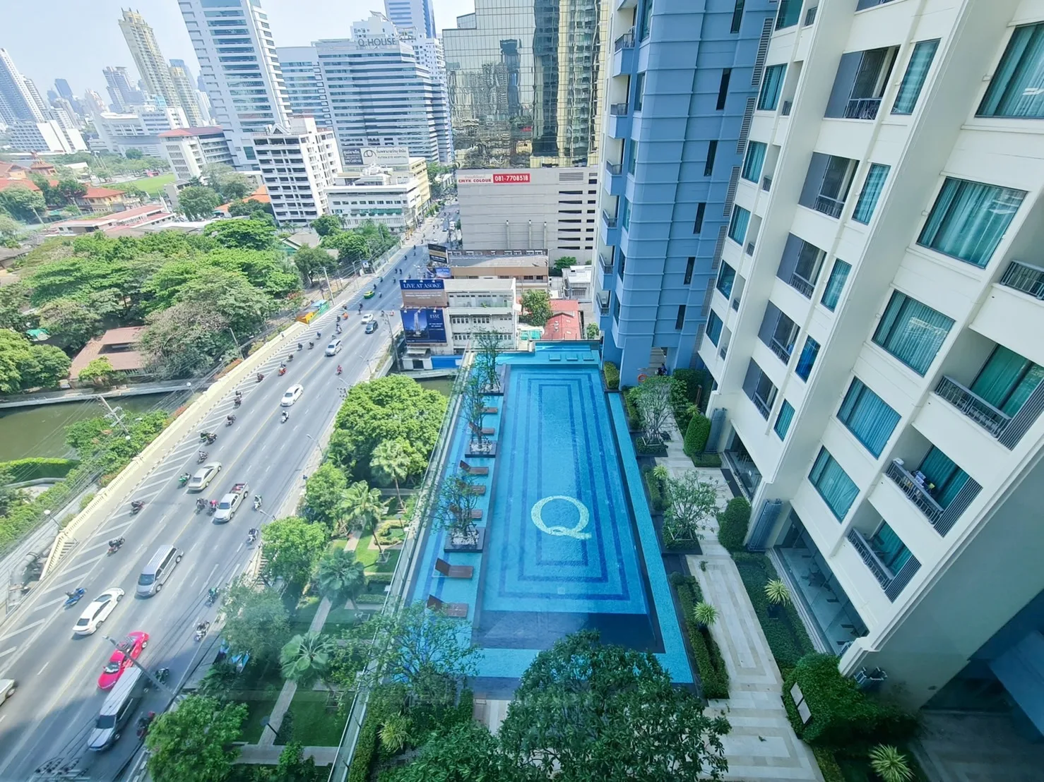 Q Asoke — photo 10