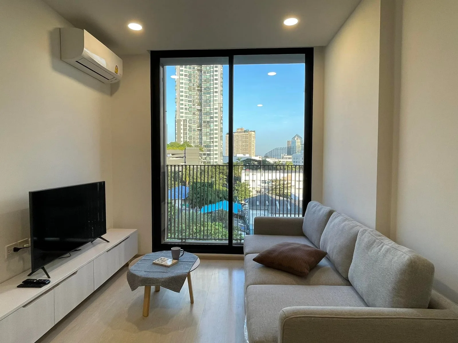 Noble Ambience Sukhumvit 42 — photo 1