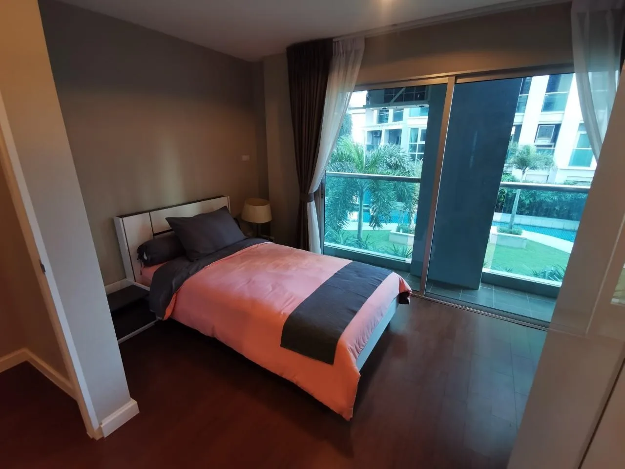 Belle Grand Rama 9 — photo 11