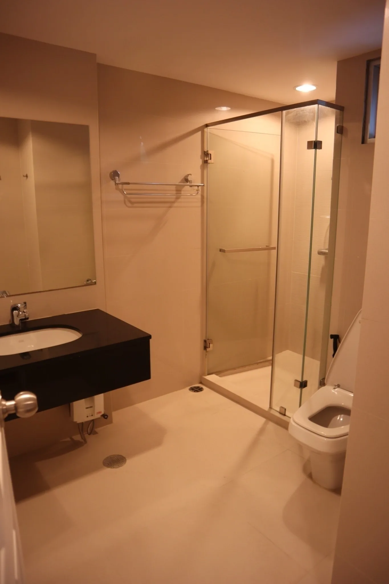 Belle Grand Rama 9 — photo 30