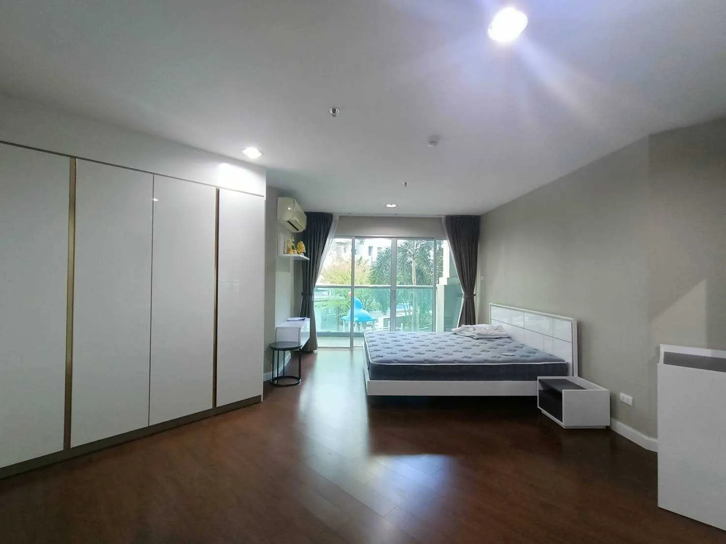 Belle Grand Rama 9 — photo 10