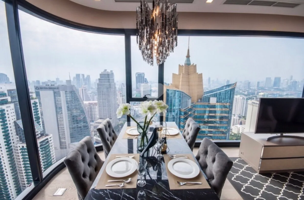 Ashton Asoke — photo 1