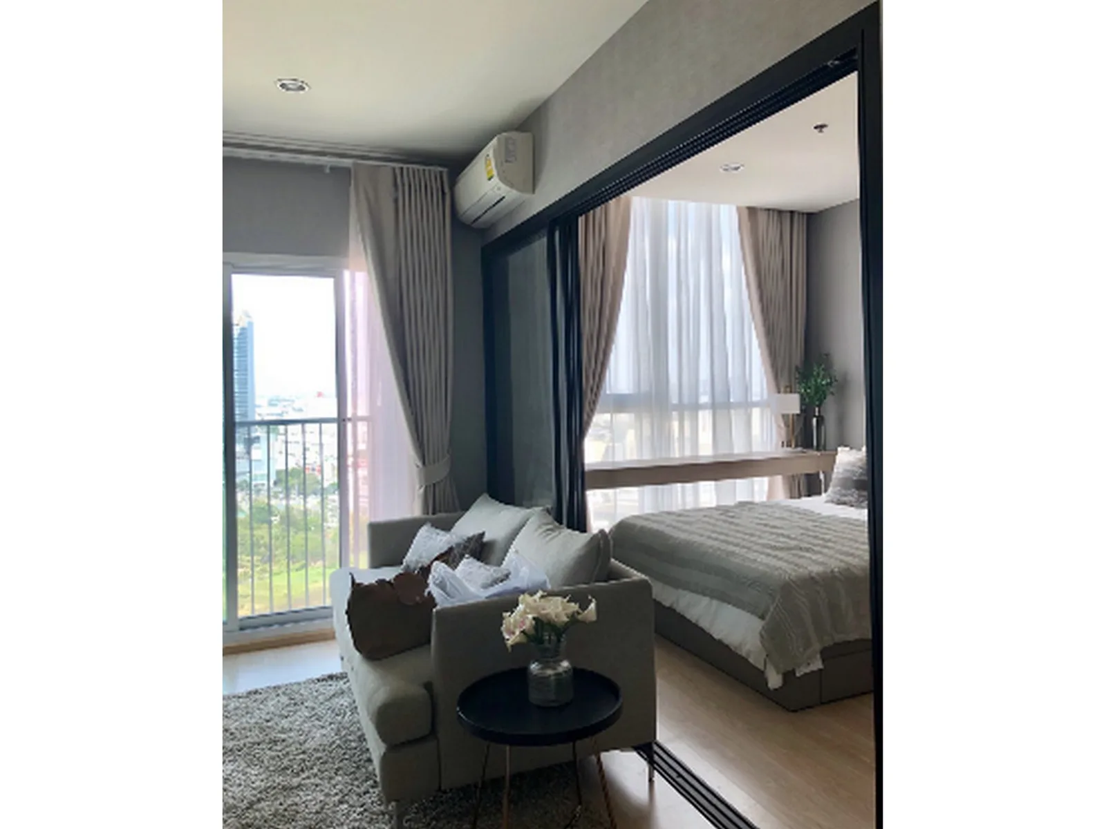 Noble Revolve Ratchada — photo 2