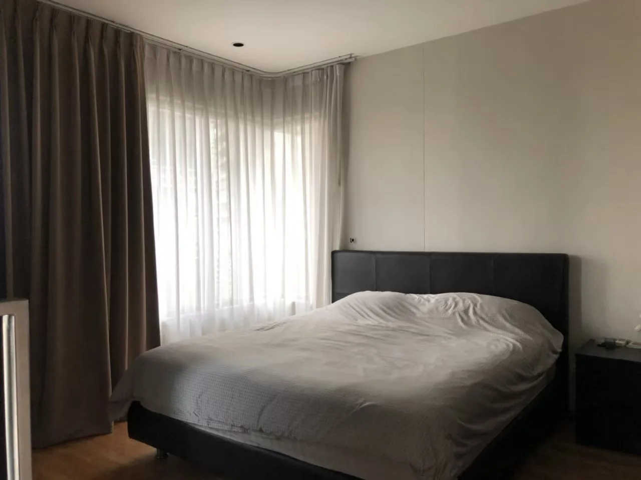 The Emporio Place — photo 4