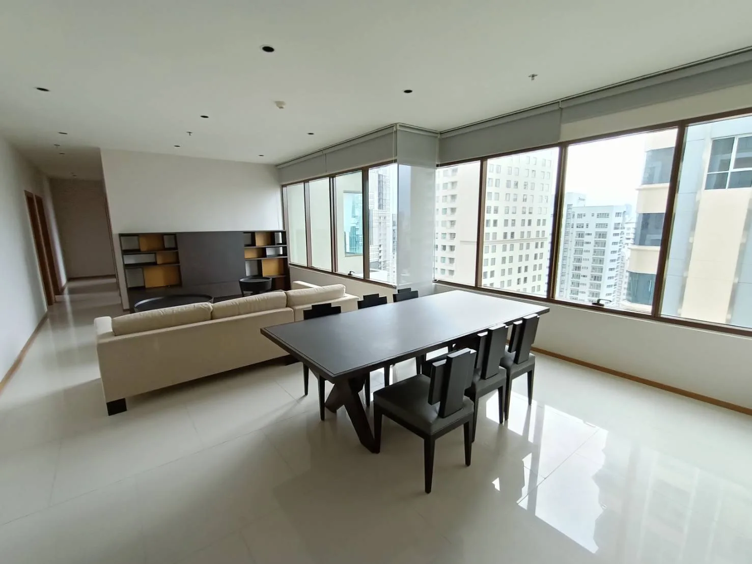 The Emporio Place — photo 3
