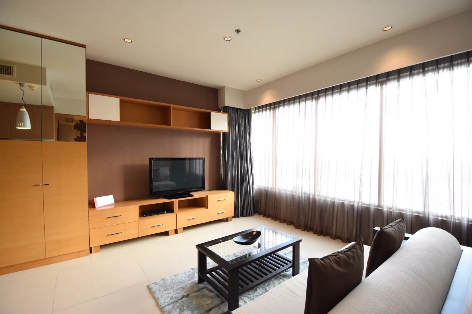 The Emporio Place — photo 1