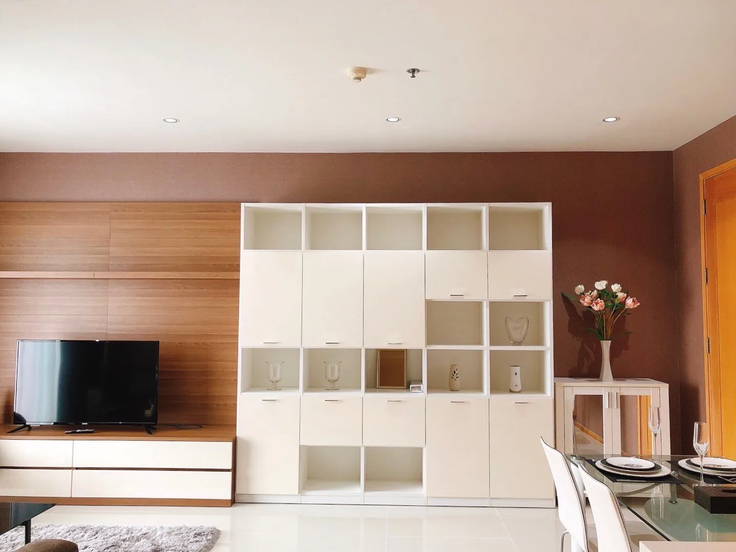 The Emporio Place — photo 6