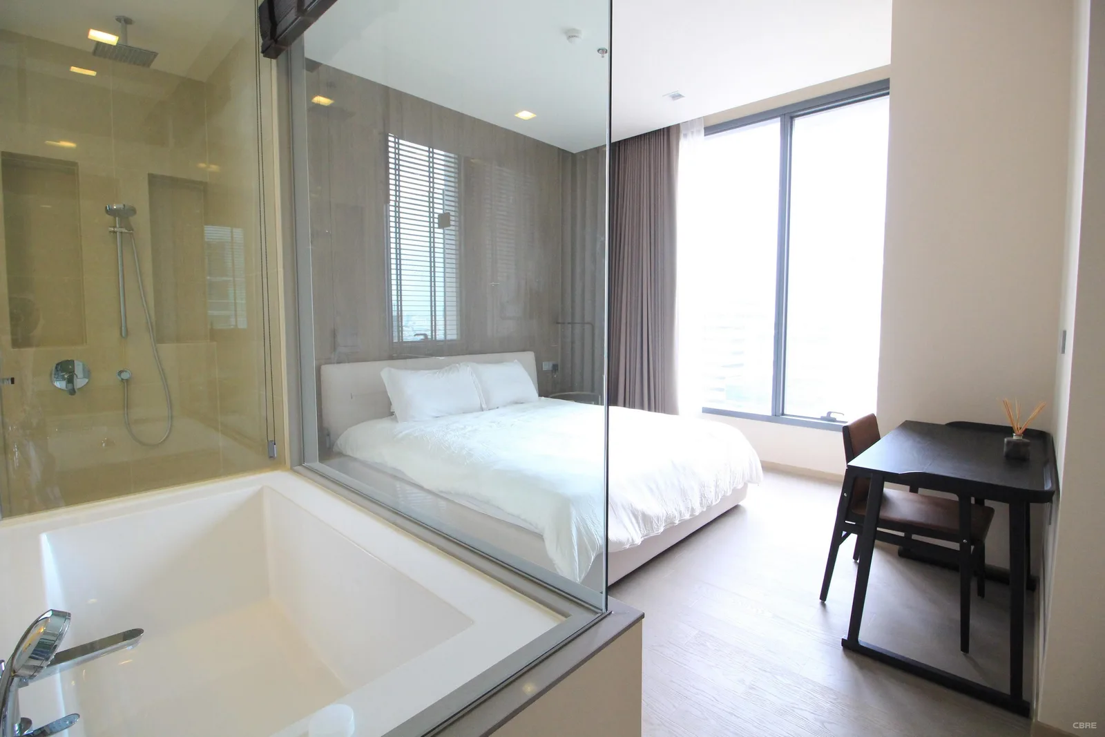The Esse Asoke — photo 8