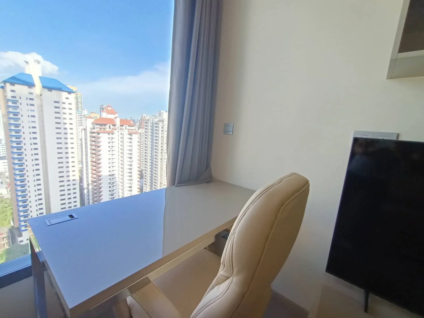 The Esse Asoke — photo 7