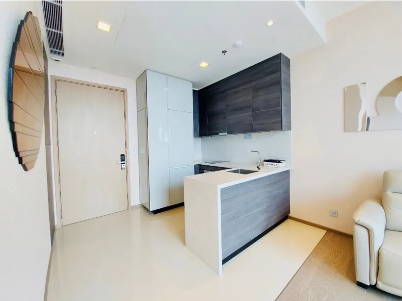 The Esse Asoke — photo 3
