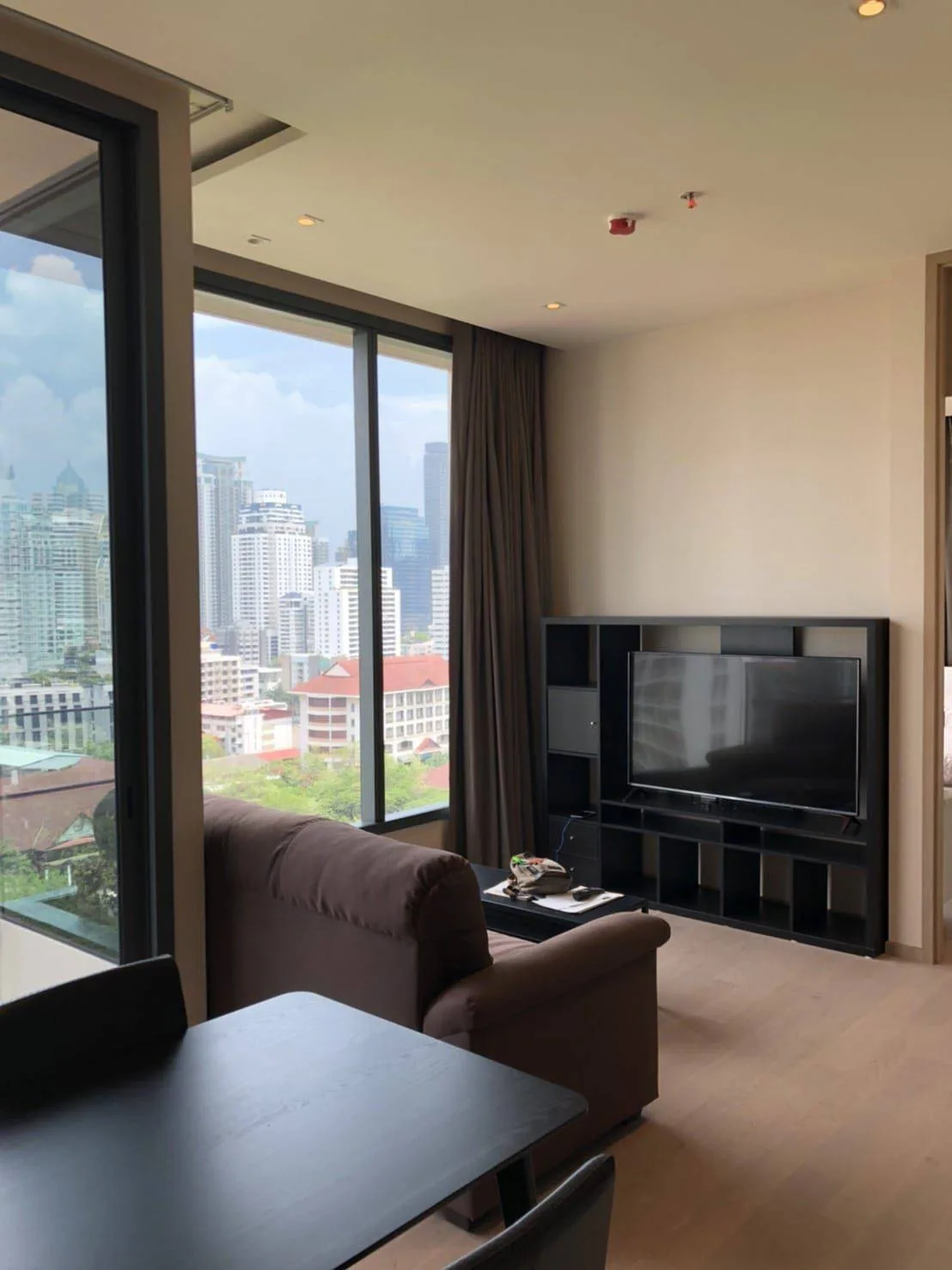 The Esse Asoke — photo 3
