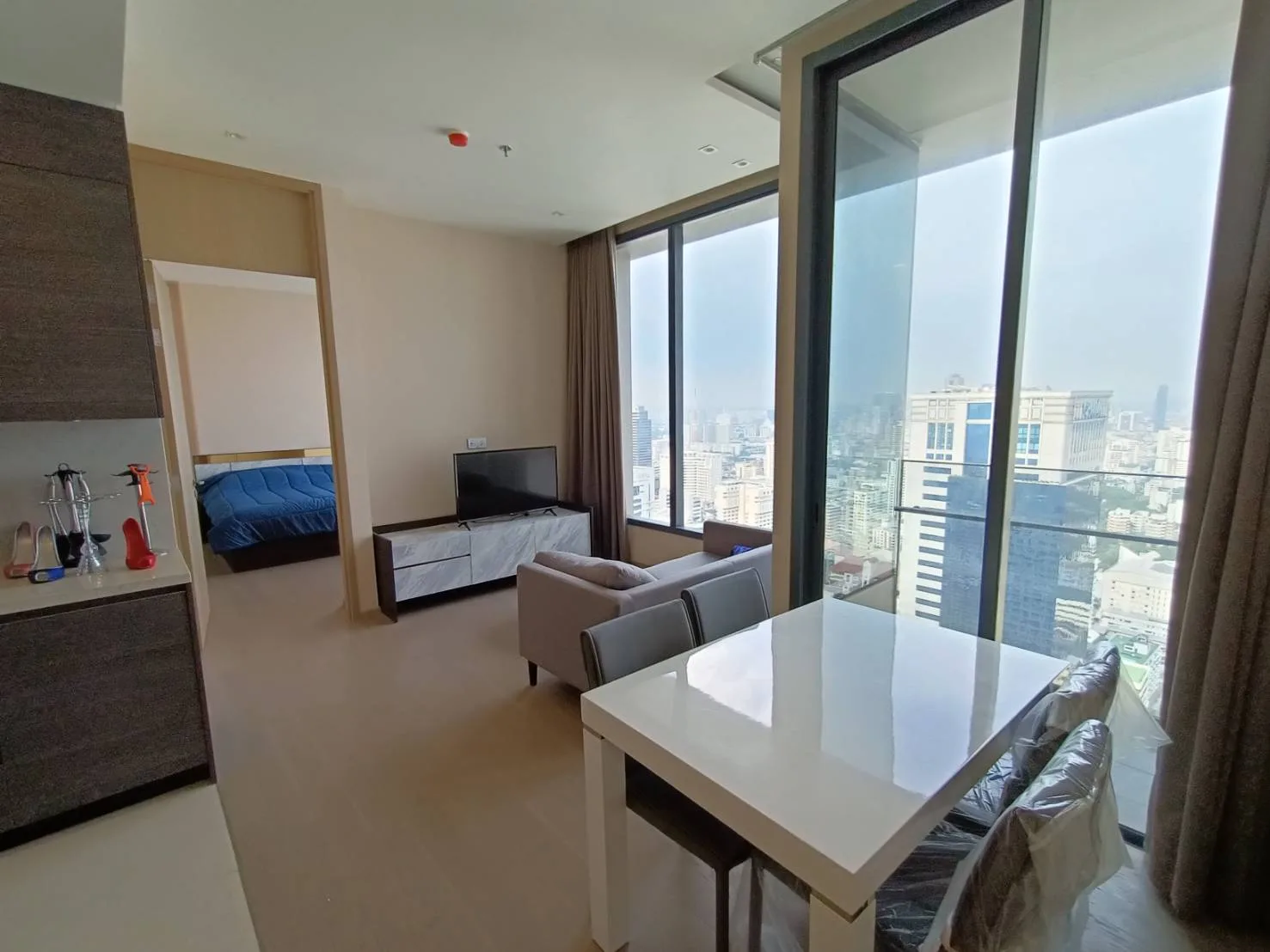 The Esse Asoke — photo 3