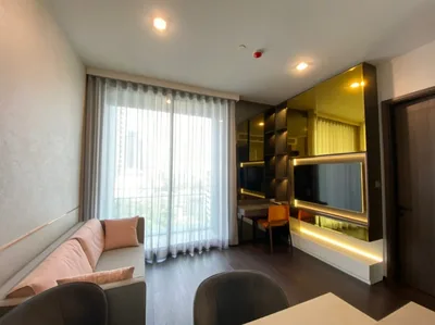 Laviq Sukhumvit 57