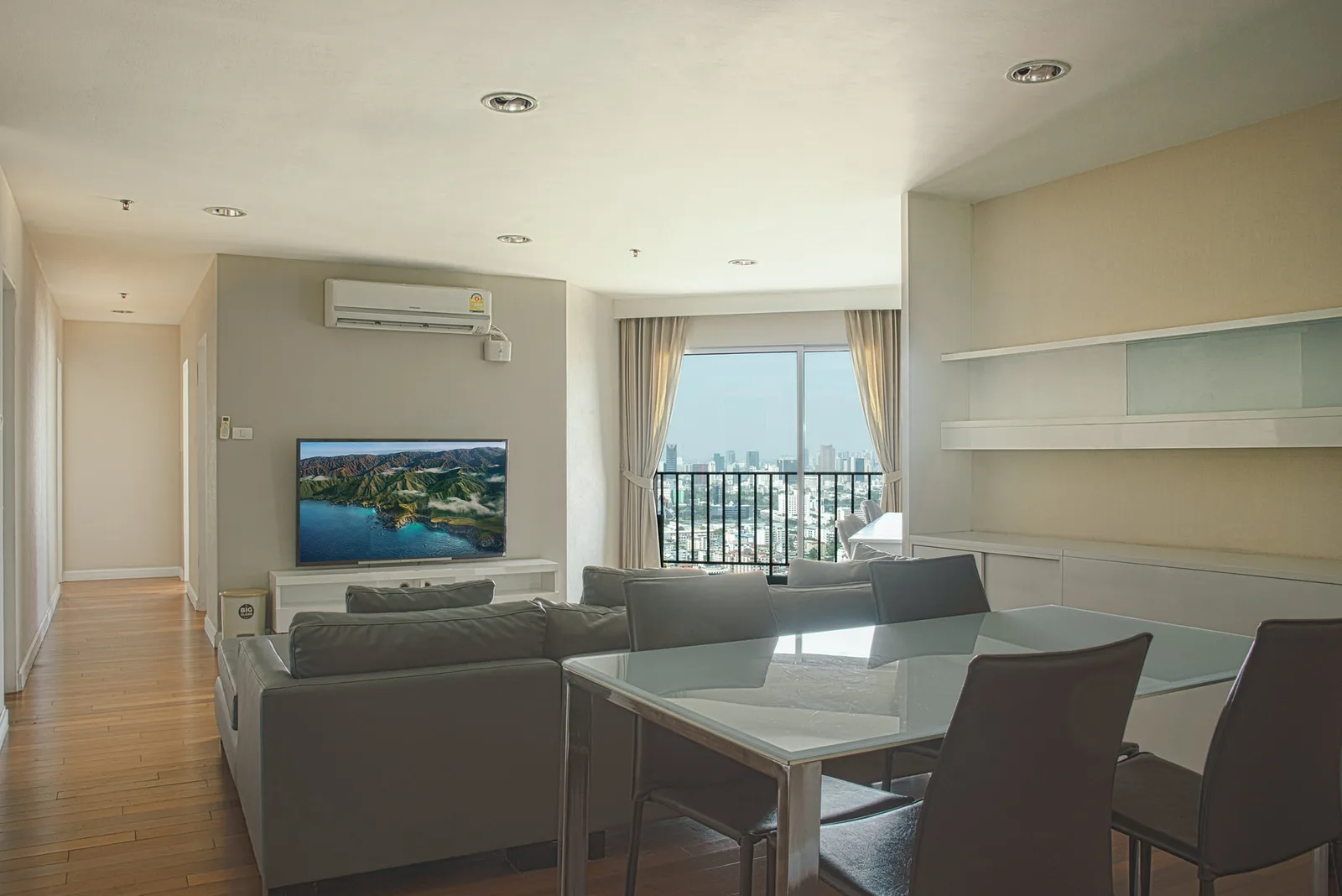 Belle Grand Rama 9 — photo 1