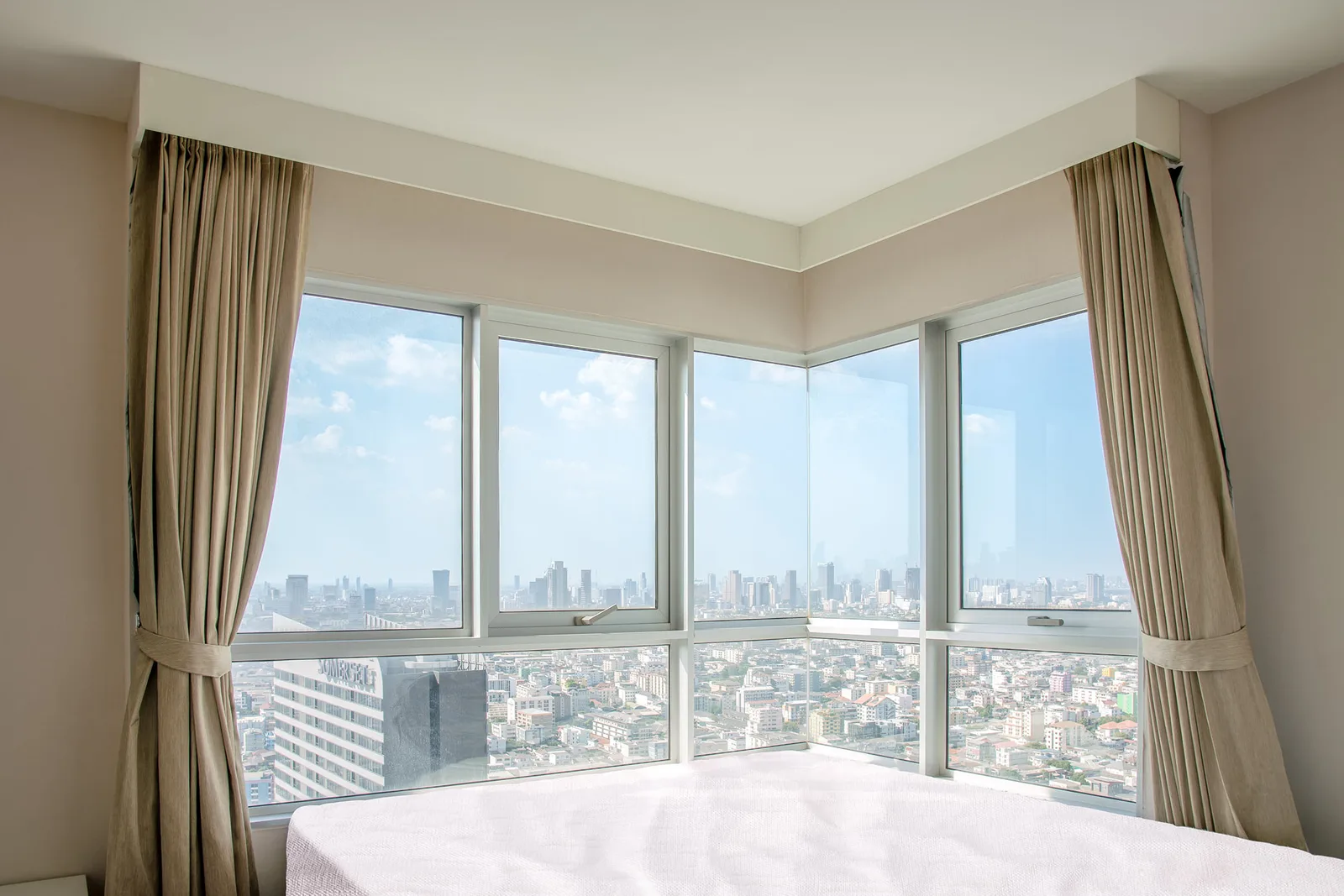 Belle Grand Rama 9 — photo 4