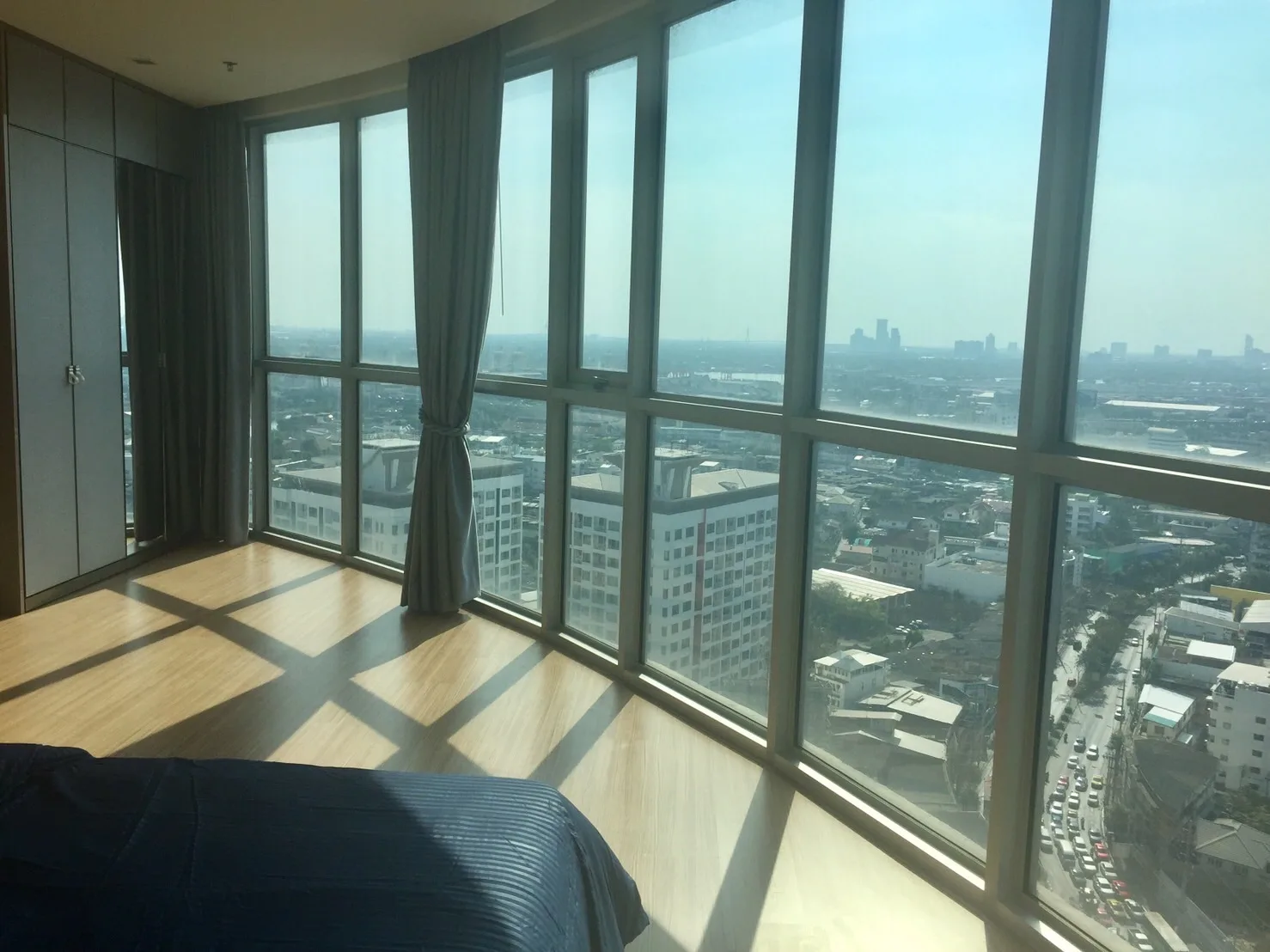 Sky Walk Condominium — photo 5