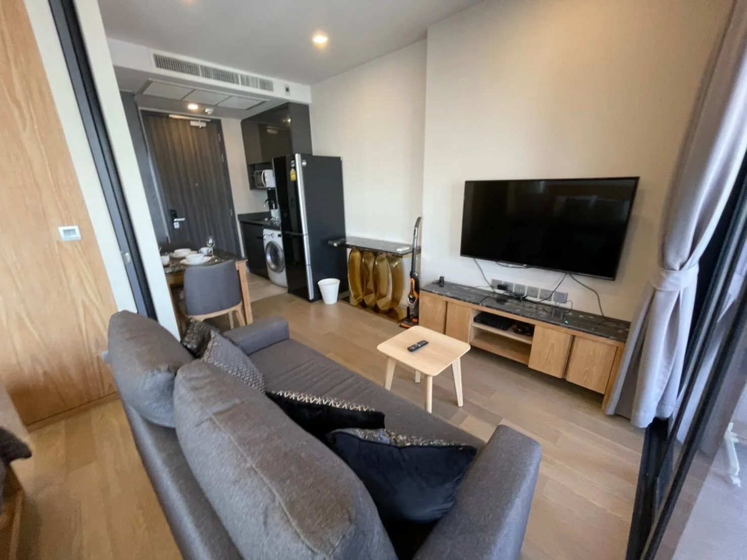 Ashton Asoke — photo 2