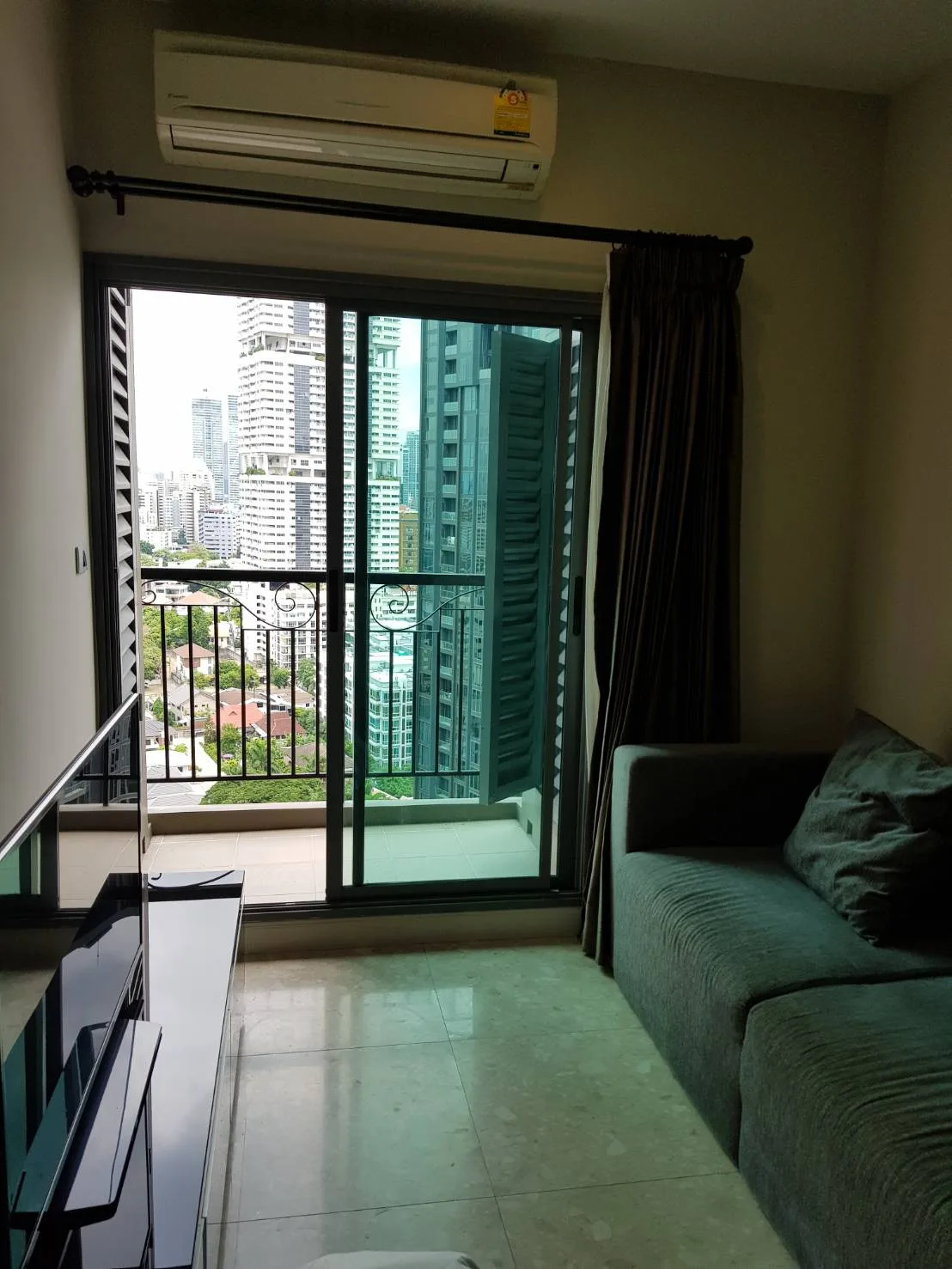 The Crest Sukhumvit 34 — photo 2