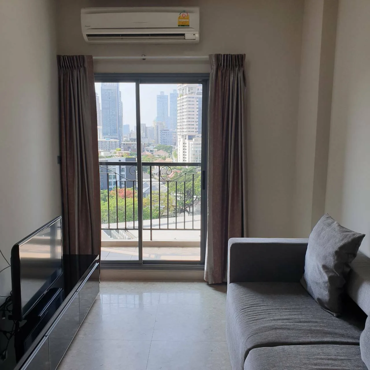 The Crest Sukhumvit 34 — photo 2
