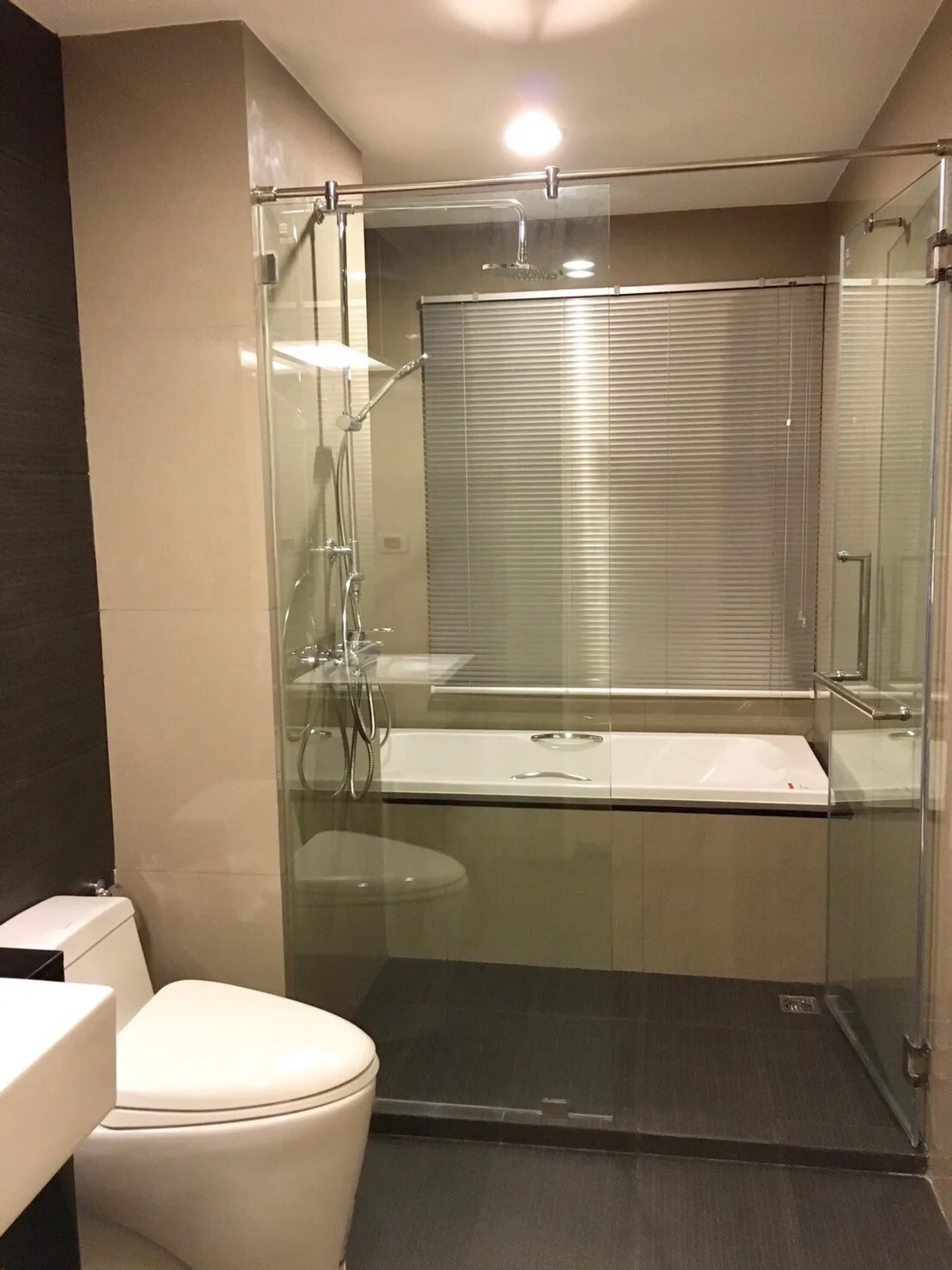 The Crest Sukhumvit 34 — photo 15