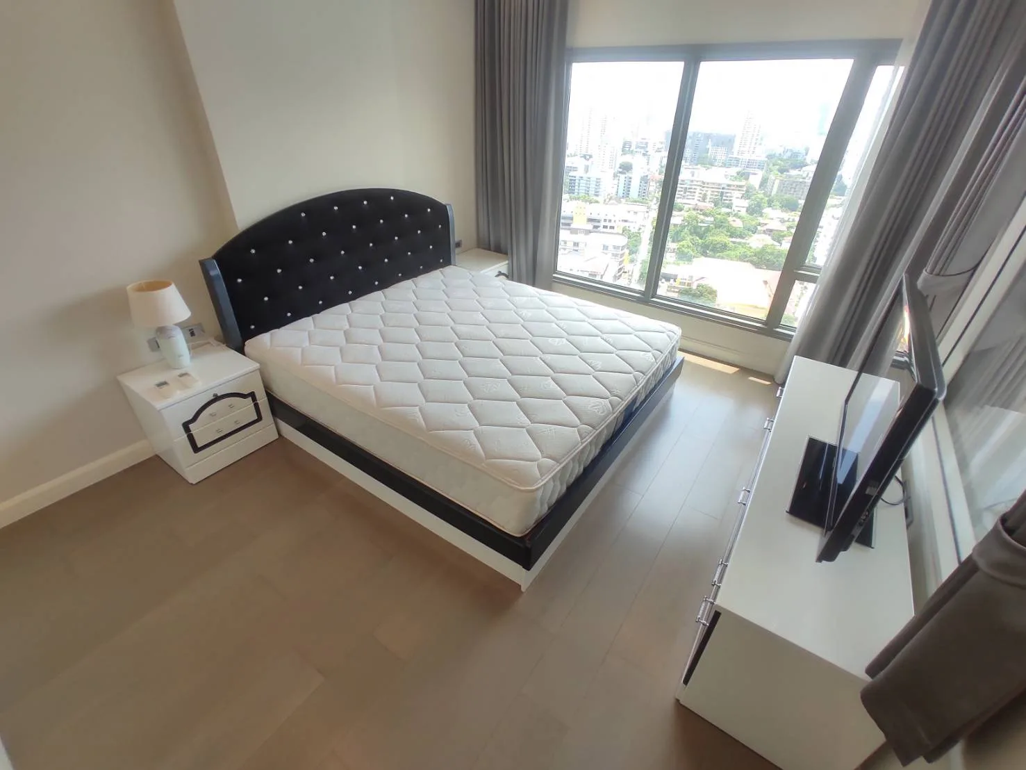 The Crest Sukhumvit 34 — photo 3