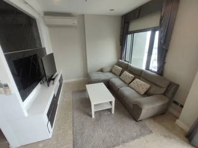 The Crest Sukhumvit 34