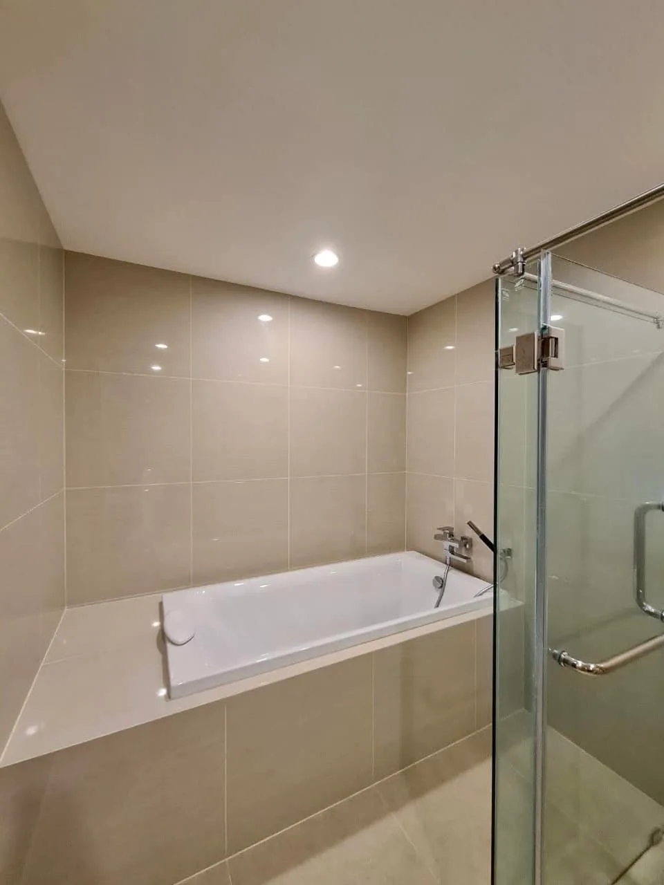 IDEO Mobi Sukhumvit 66 — photo 8