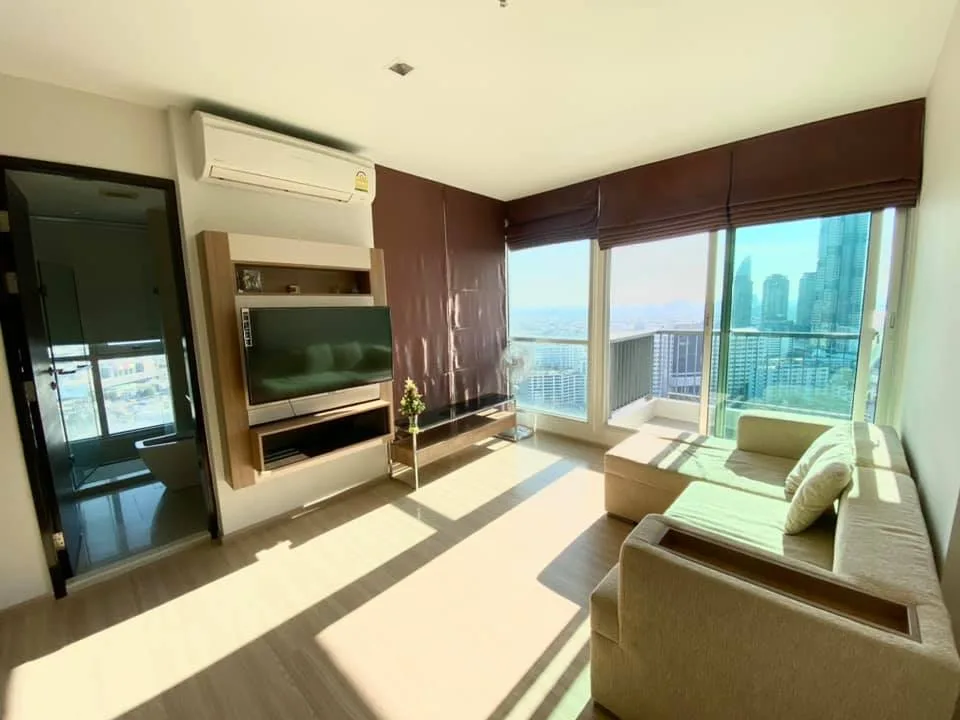 Rhythm Sathorn — photo 1