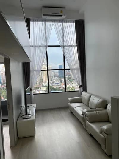 Knightsbridge Prime Sathorn