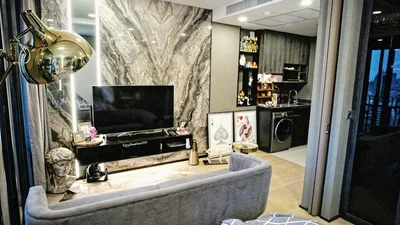 Ashton Chula - Silom