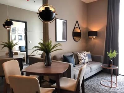 Edge Sukhumvit 23