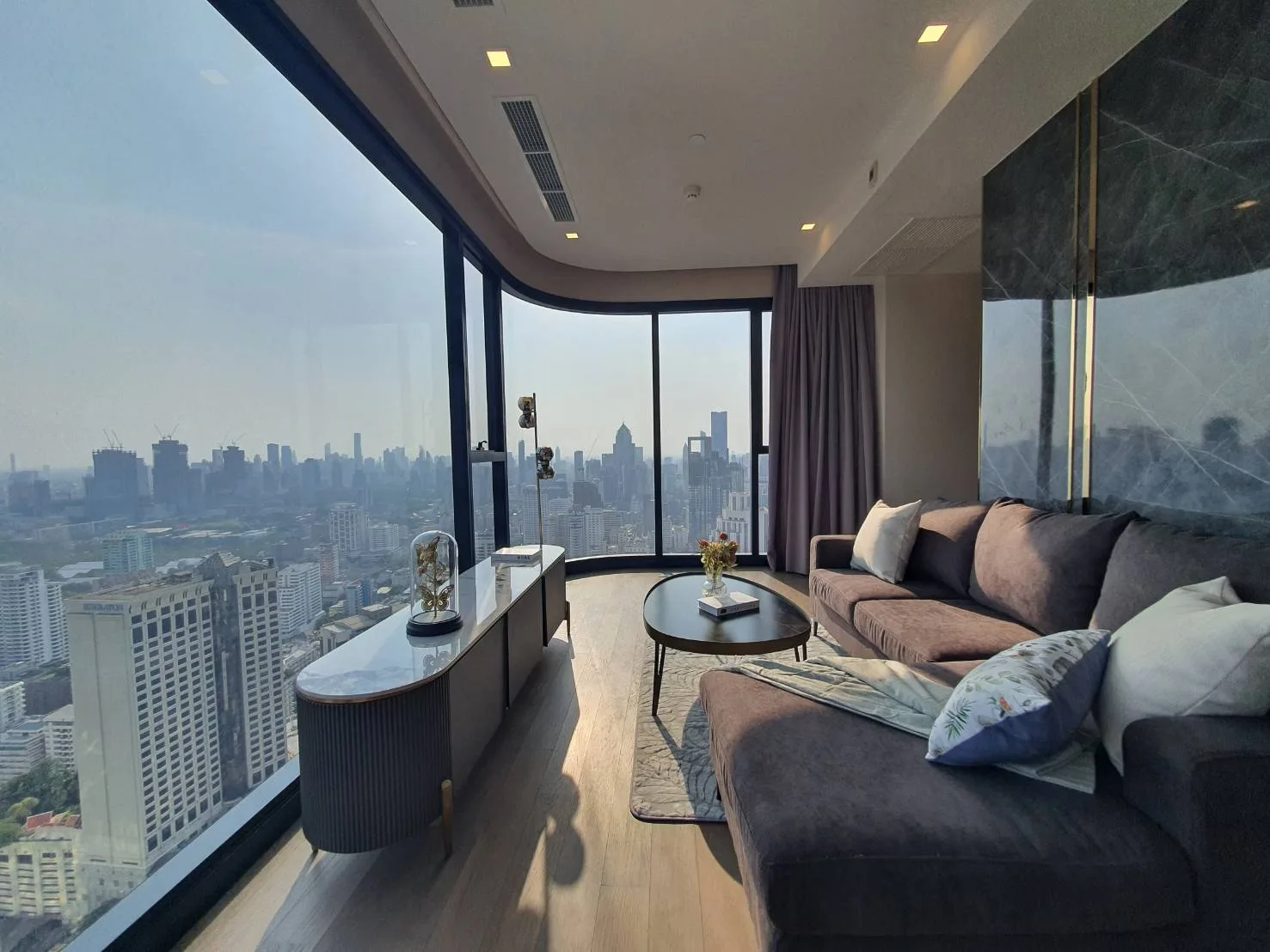 Ashton Asoke — photo 3