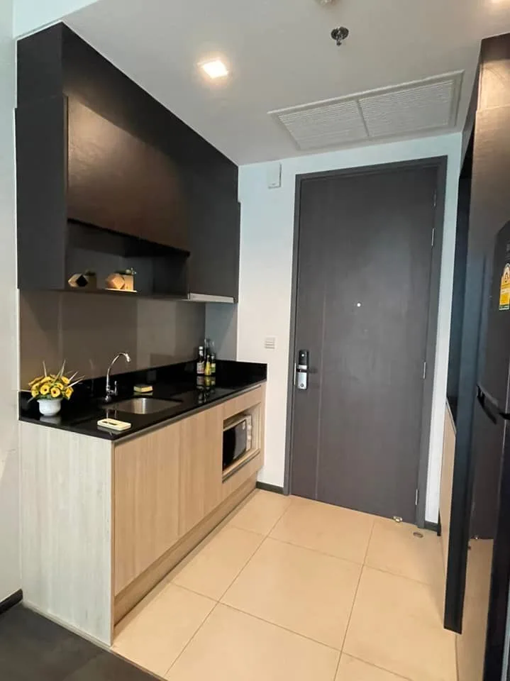 Edge Sukhumvit 23 — photo 5