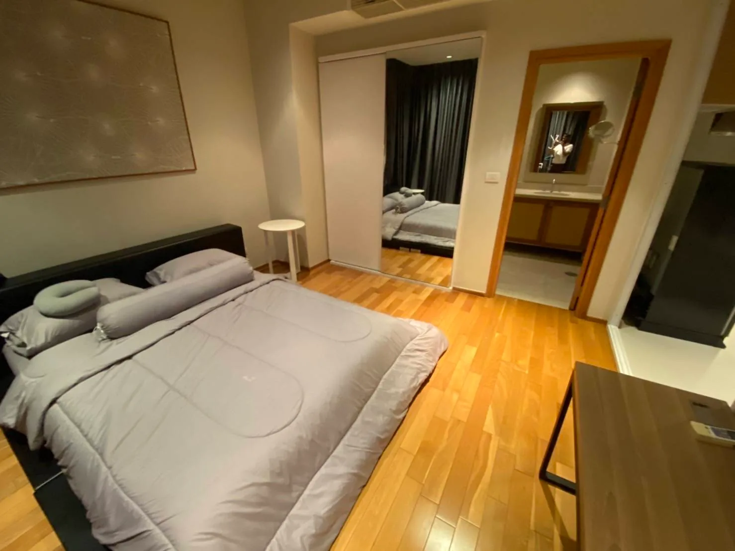 The Emporio Place — photo 3