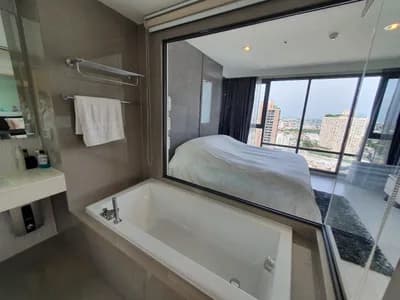 Rhythm Sukhumvit 42