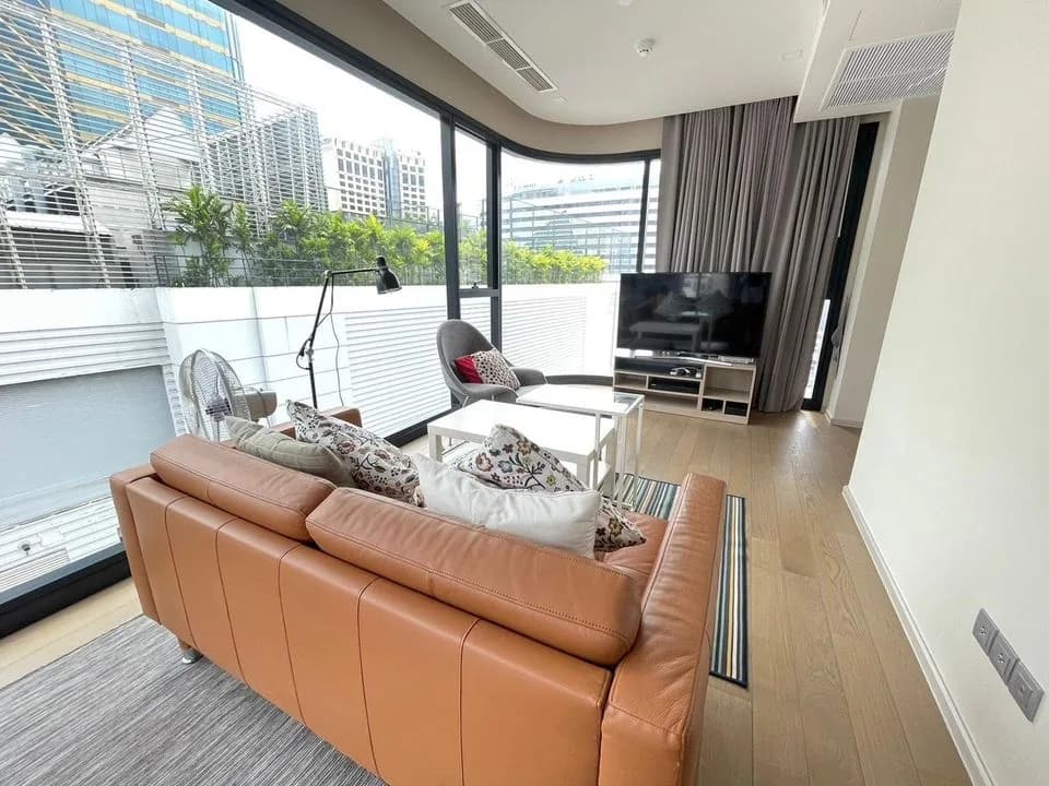 Ashton Asoke — photo 2