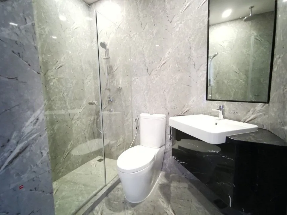 Ashton Asoke — photo 10