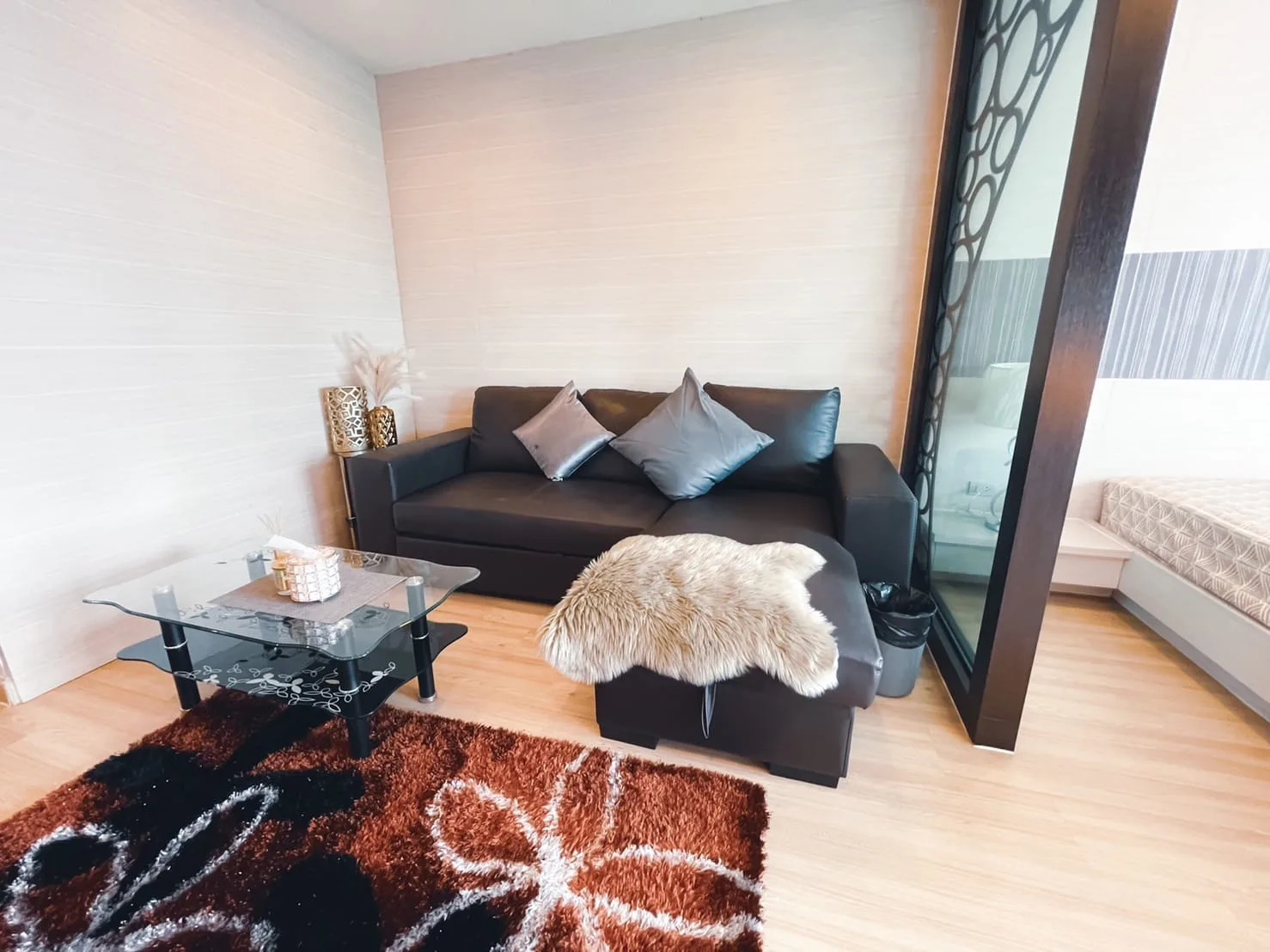 Sky Walk Condominium — photo 2