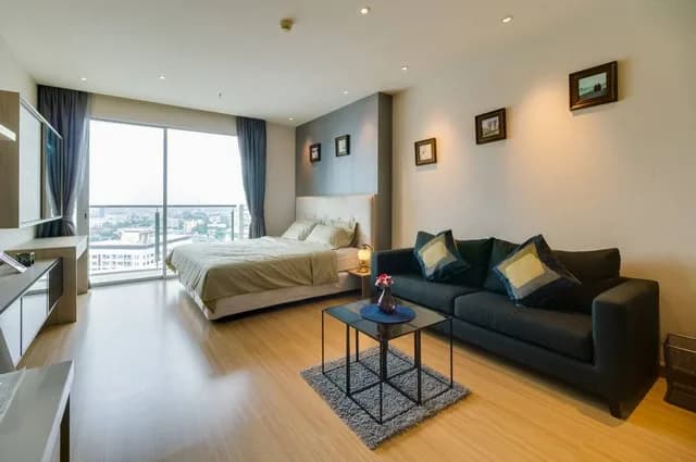 Sky Walk Condominium — photo 1