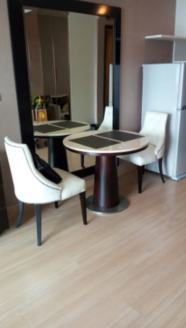 Sky Walk Condominium — photo 2