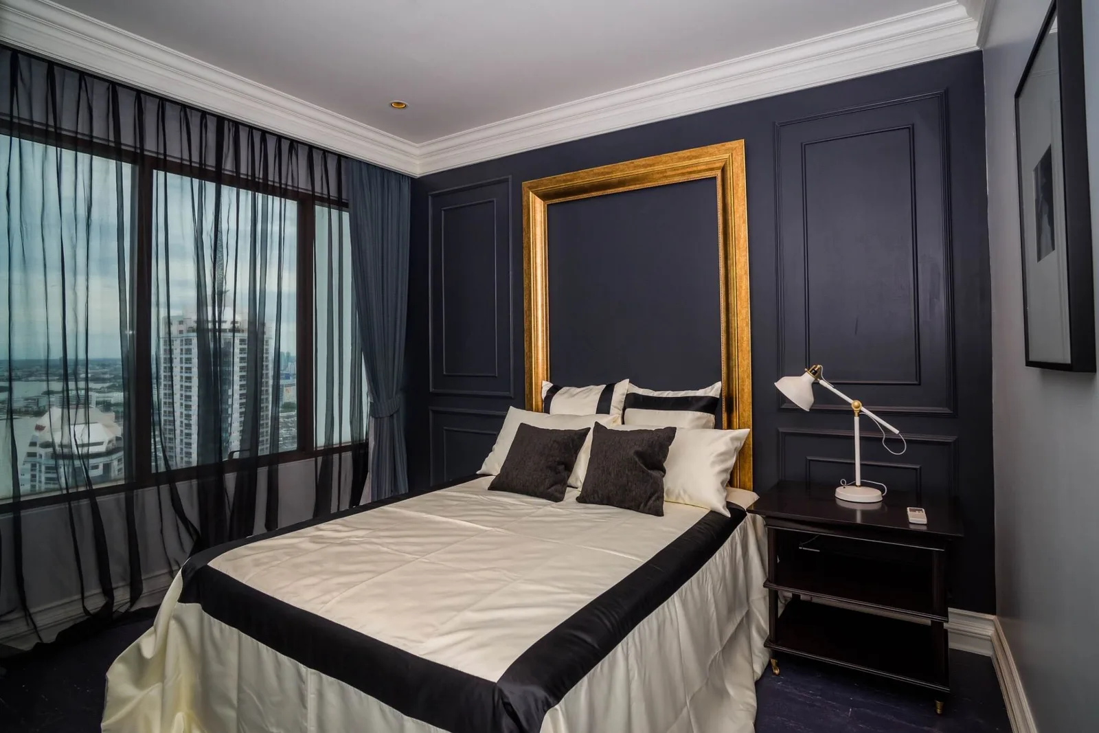 The Emporio Place — photo 14