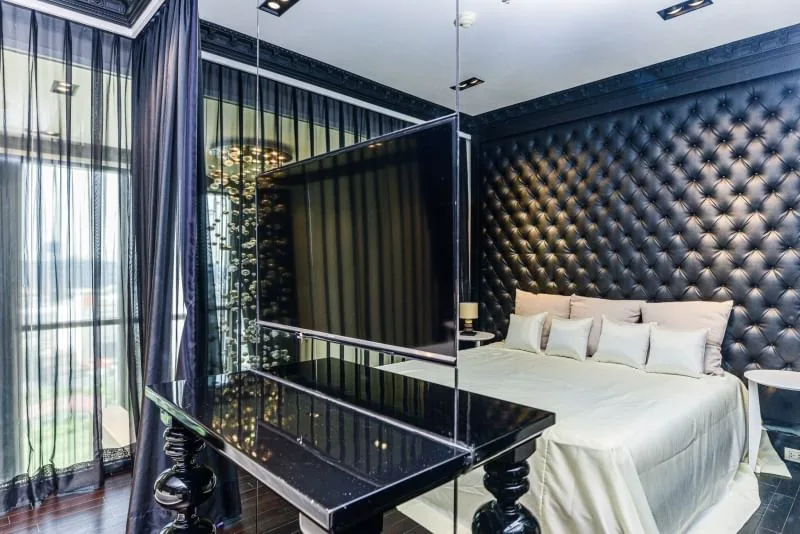 The Emporio Place — photo 6