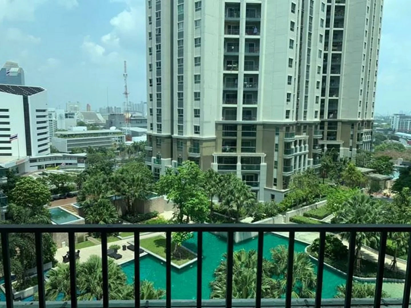 Belle Grand Rama 9 — photo 8