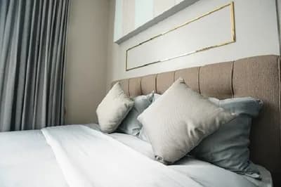Edge Sukhumvit 23