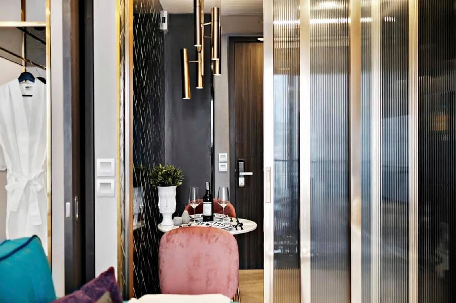 Ashton Asoke — photo 13