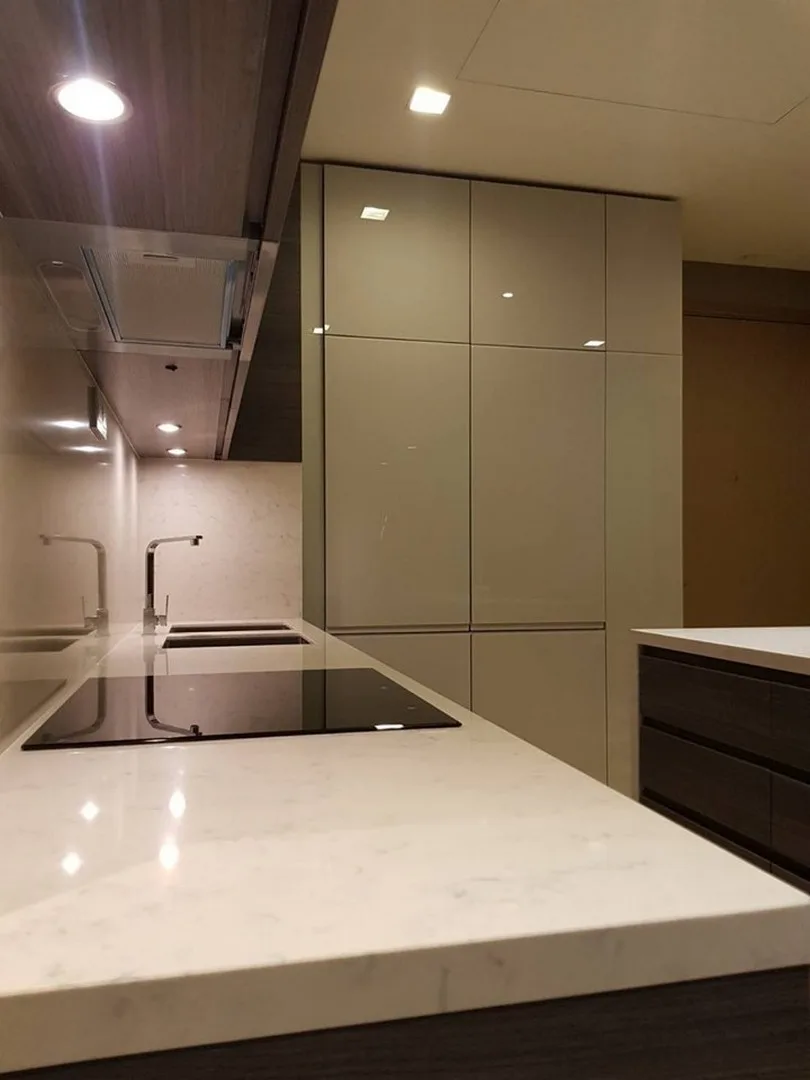 The Esse Asoke — photo 12