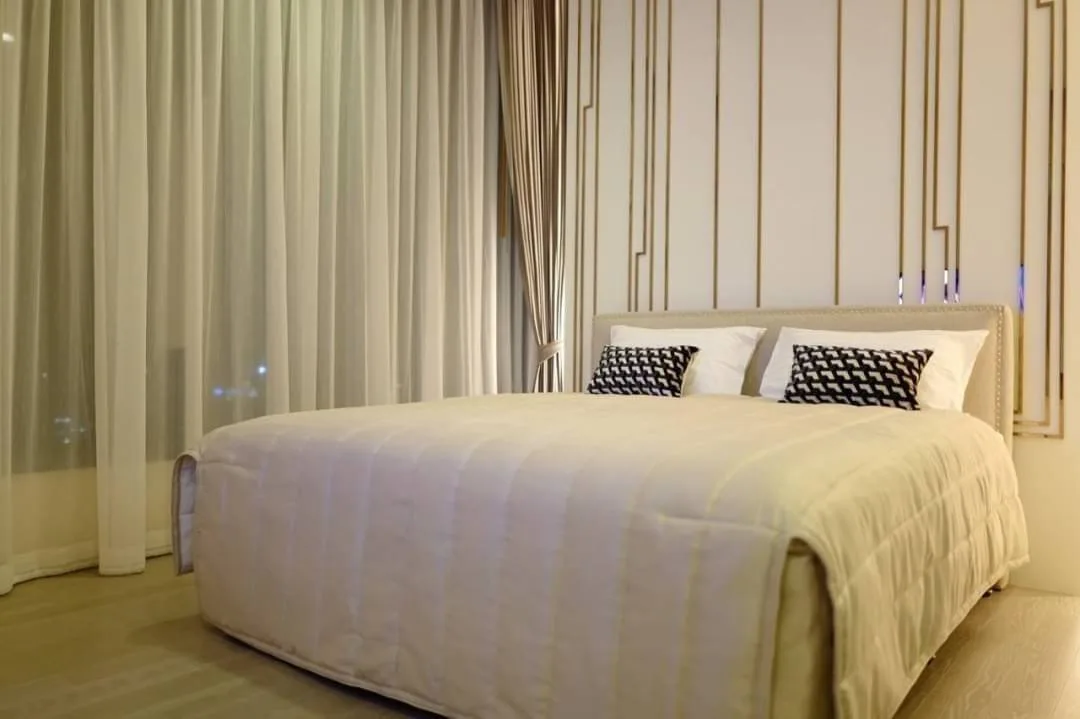 The Esse Asoke — photo 9
